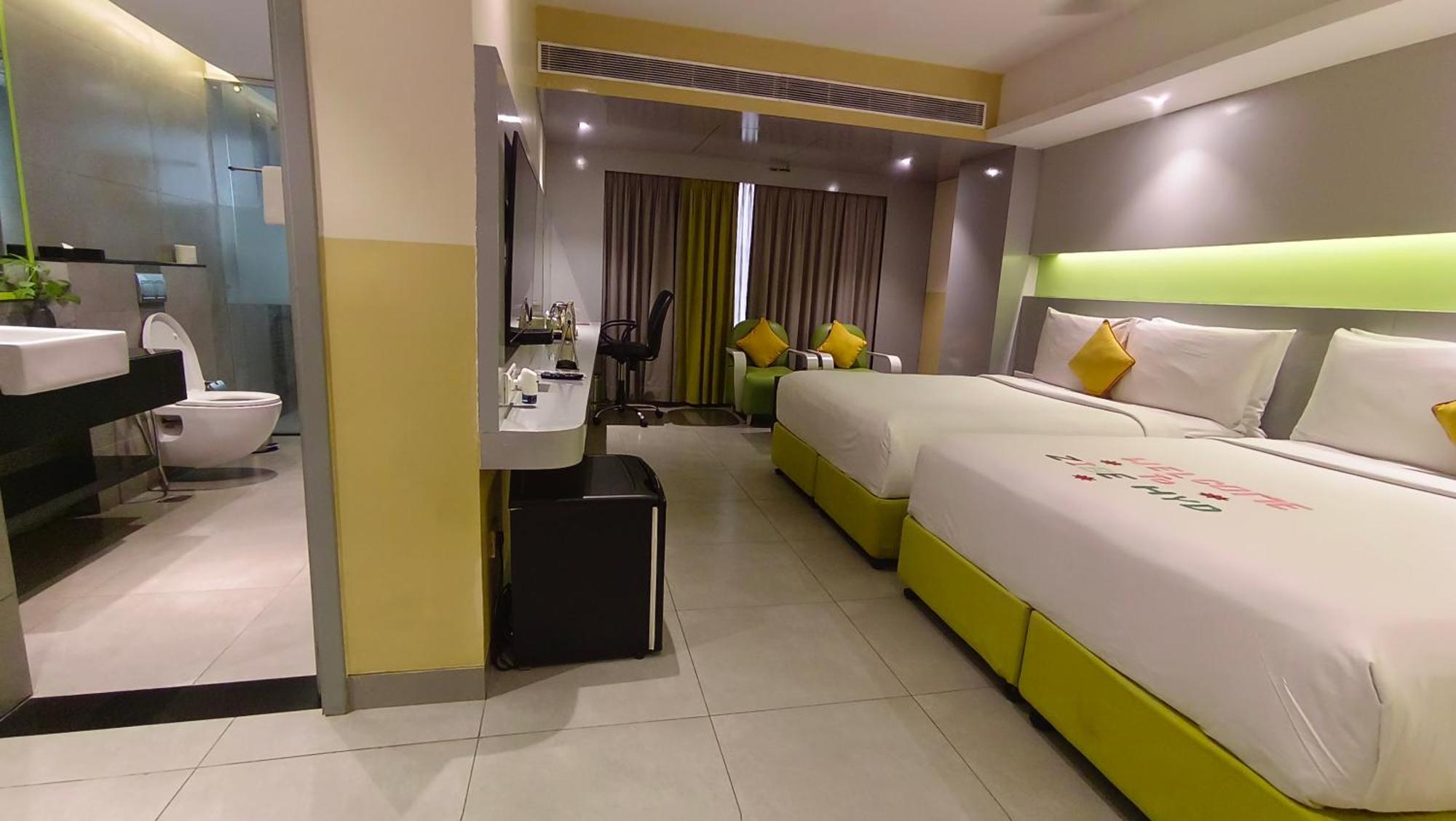 Hotel Zibe Luxe Hyderabad By Grt Hotels Hyderabad